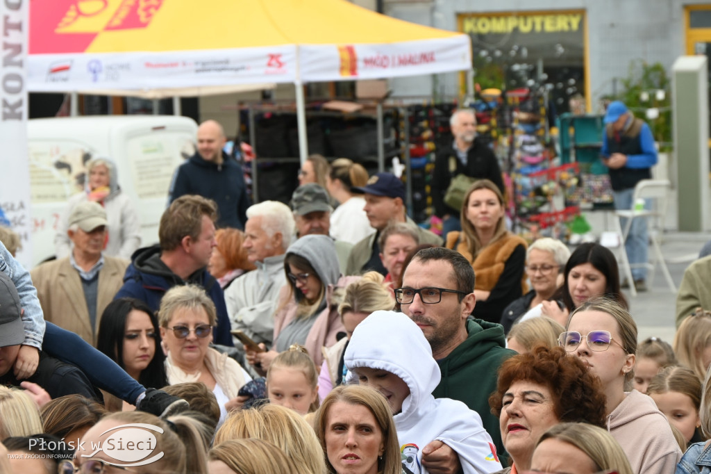 Płońszczanie na miejskim rynku - DPM dzień I