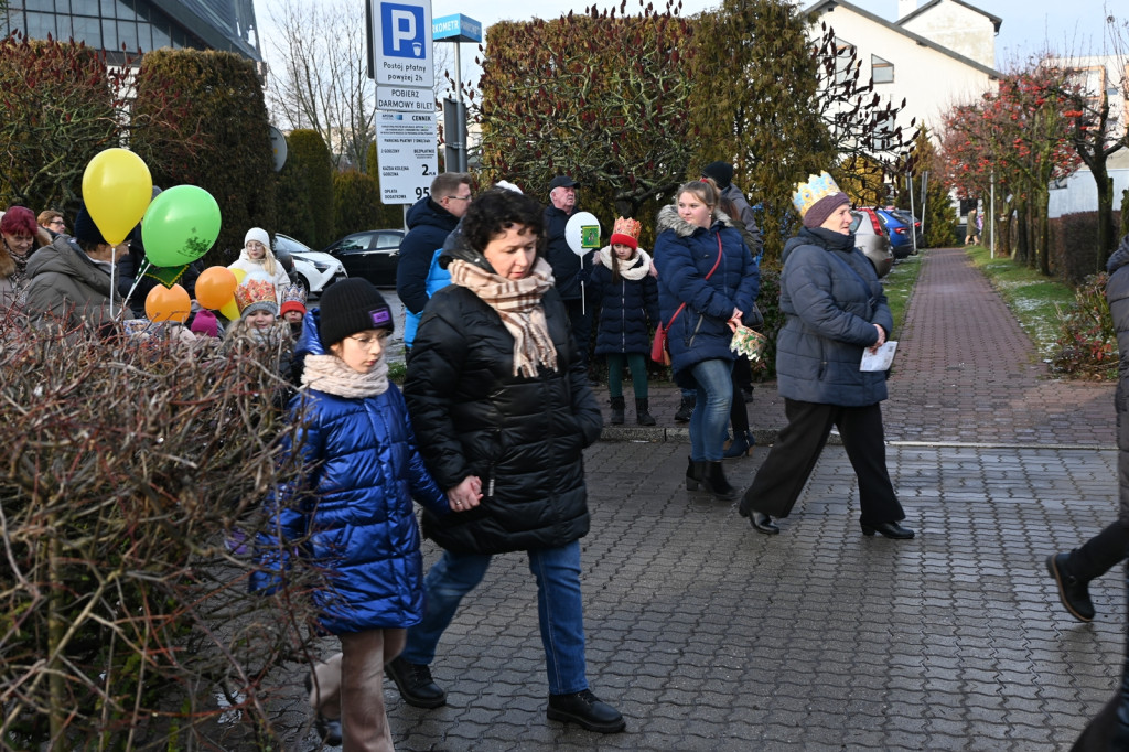 Świąteczny orszak u Maksymiliana