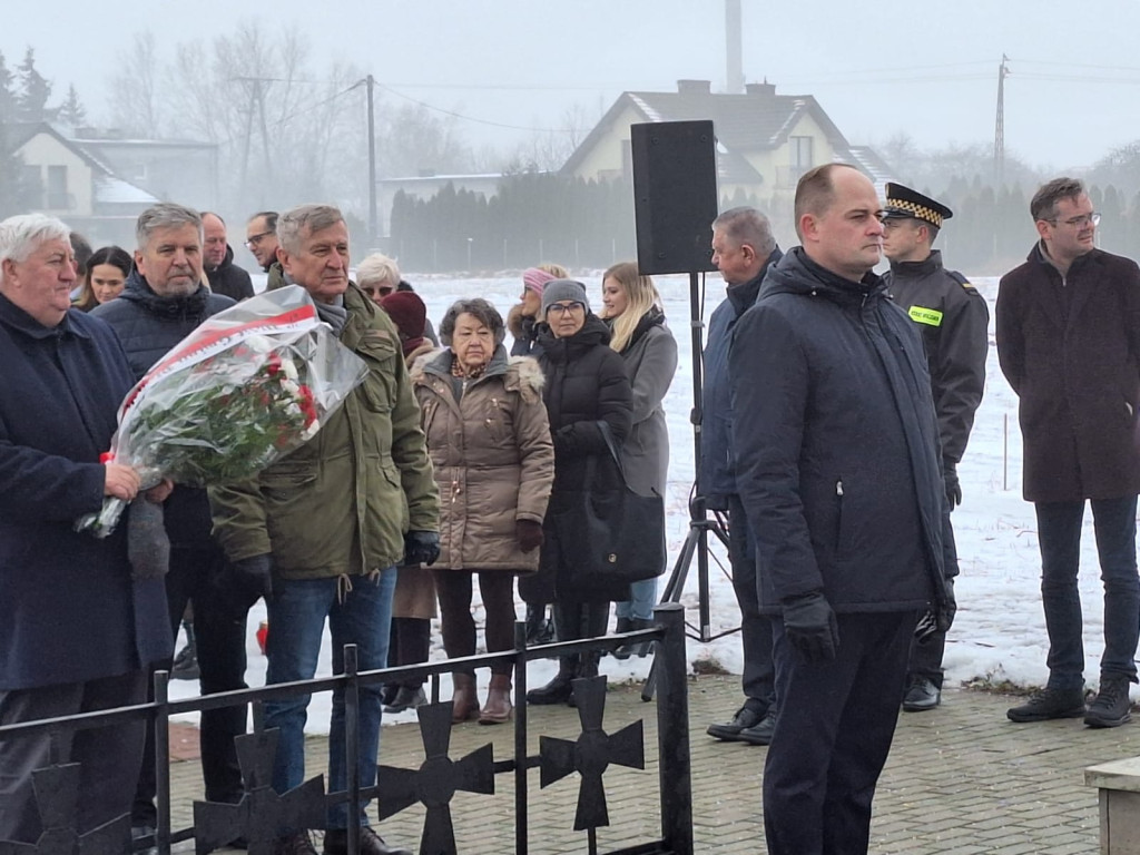 Uczcili pamięć ofiar zbrodni na Piaskach