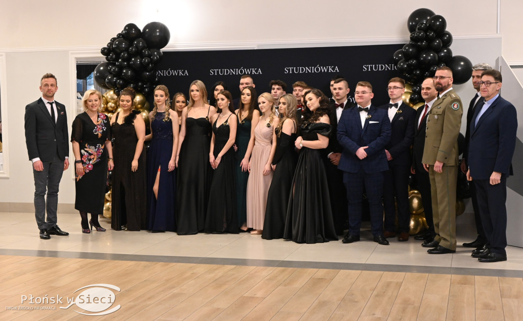 Studniówka ZS nr 1 w Płońsku (część I]