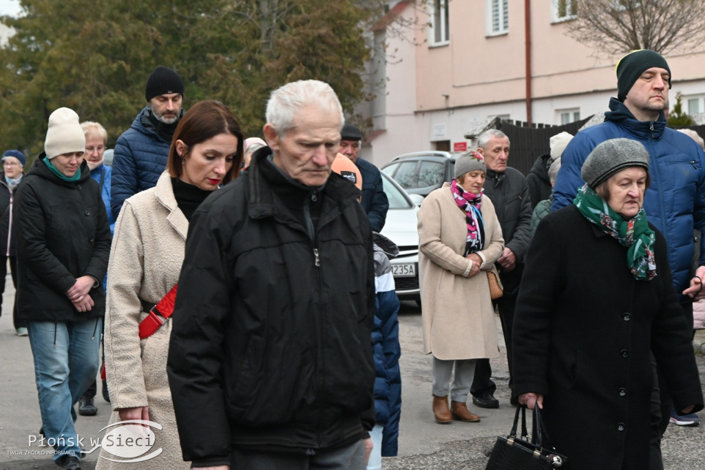 Drogi Krzyżowe ulicami naszych parafii