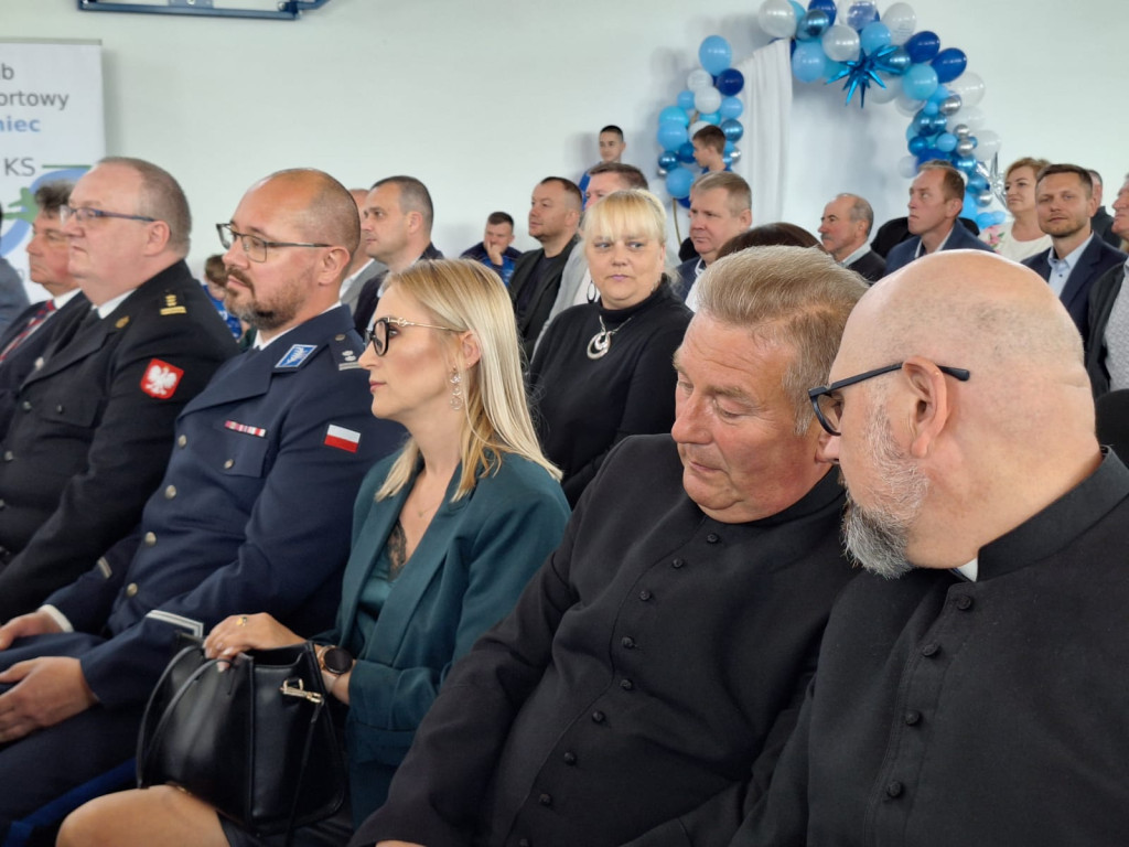 Uroczyste otwarcie hali sportowej w Jońcu