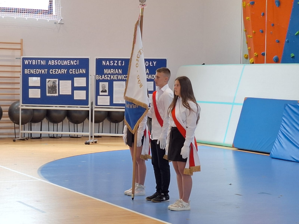Uroczyste otwarcie hali sportowej w Jońcu