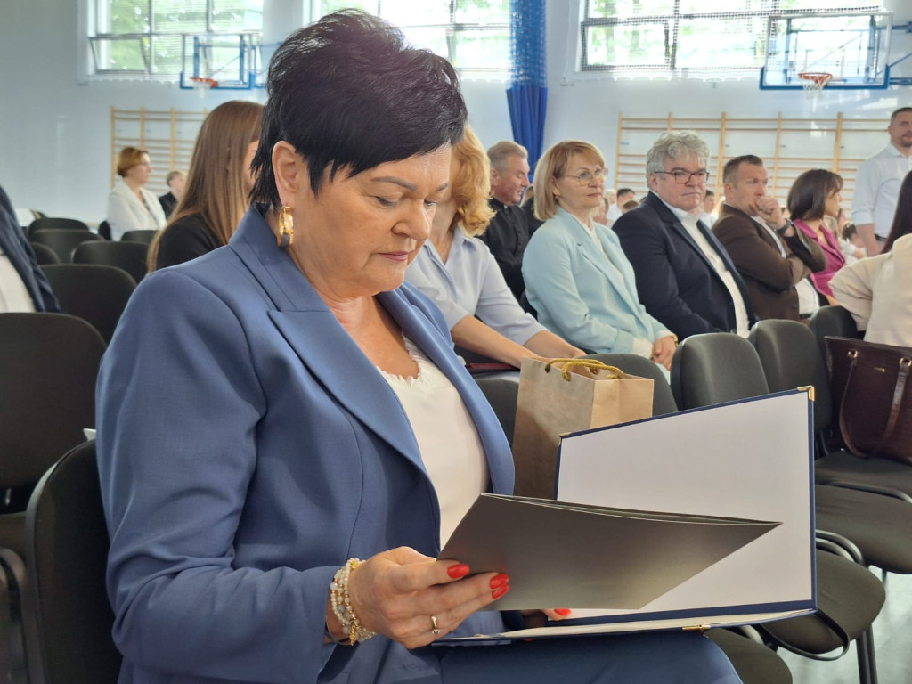 Uroczyste otwarcie hali sportowej w Jońcu