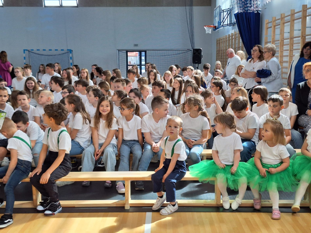 Uroczyste otwarcie hali sportowej w Jońcu