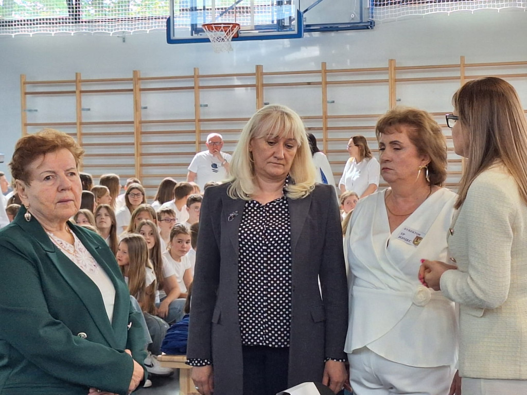 Uroczyste otwarcie hali sportowej w Jońcu