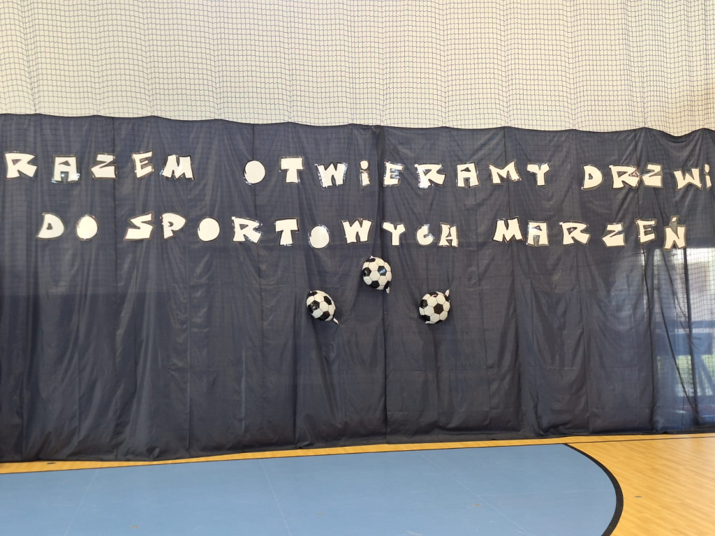 Uroczyste otwarcie hali sportowej w Jońcu