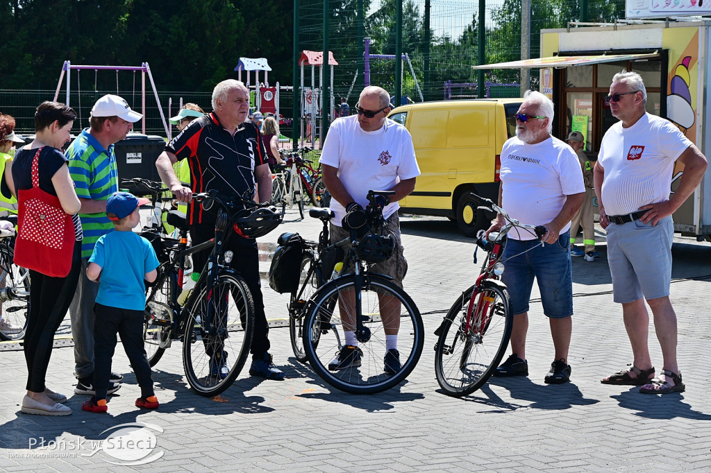 Na rowerach prosto na piknik