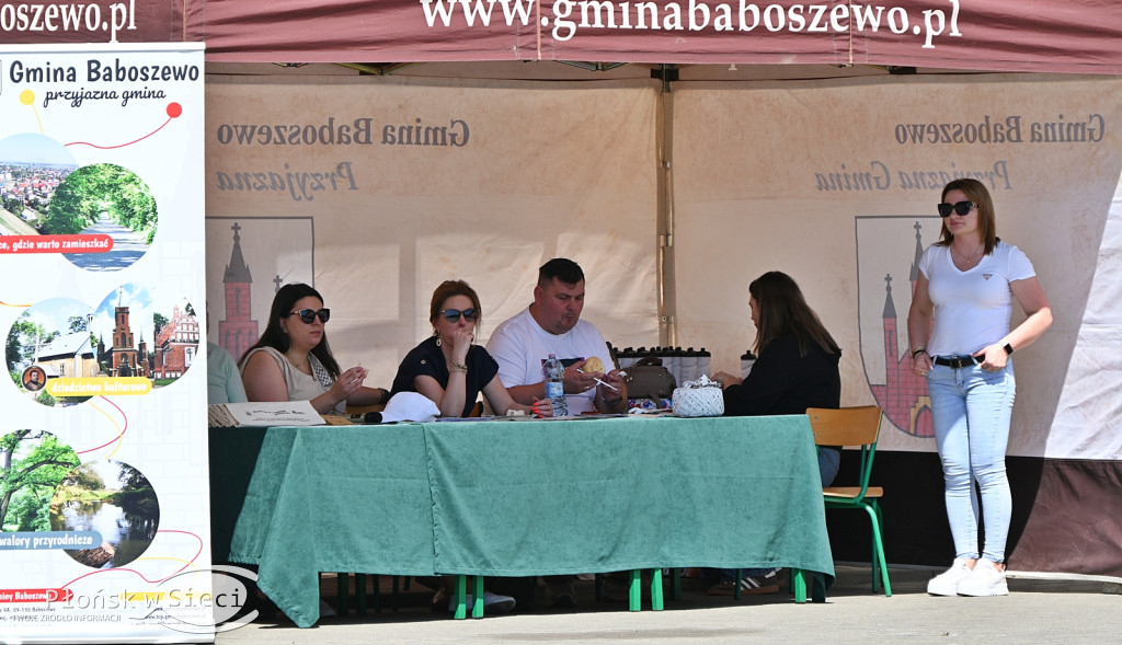 Na rowerach prosto na piknik
