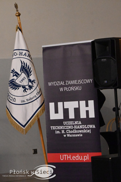 Uroczyście zakończyli rok akademicki