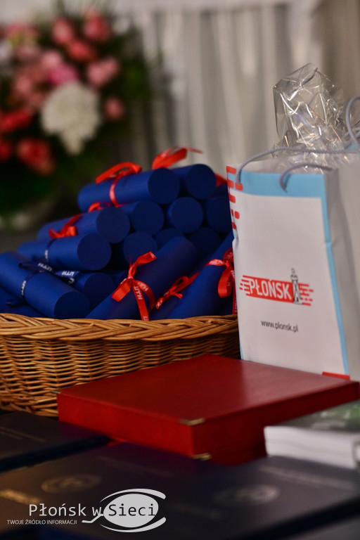 Uroczyście zakończyli rok akademicki