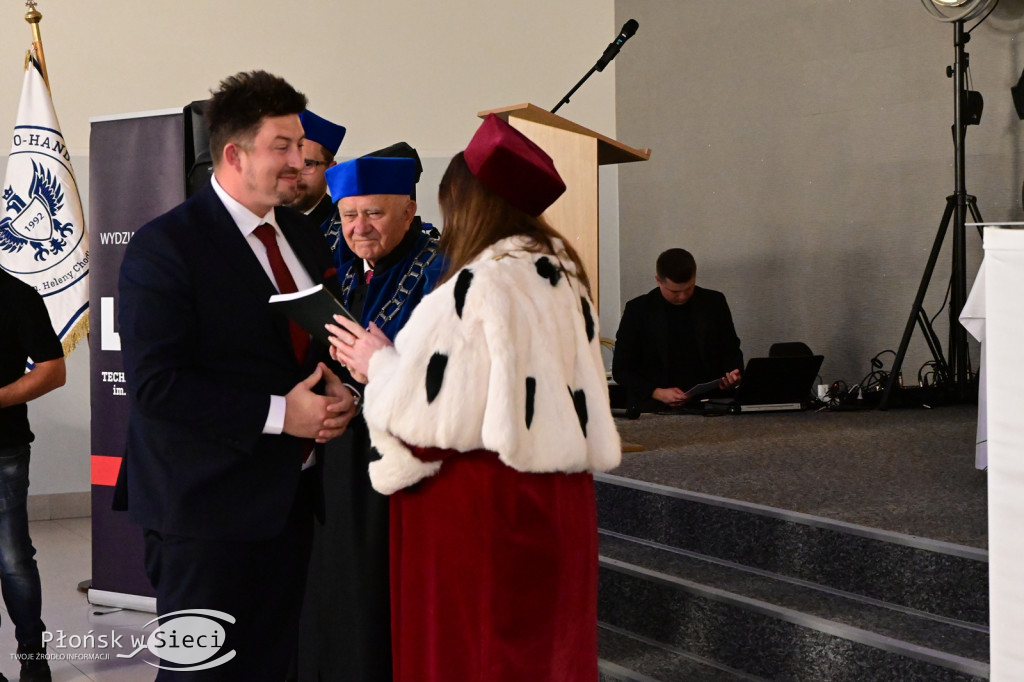 Uroczyście zakończyli rok akademicki
