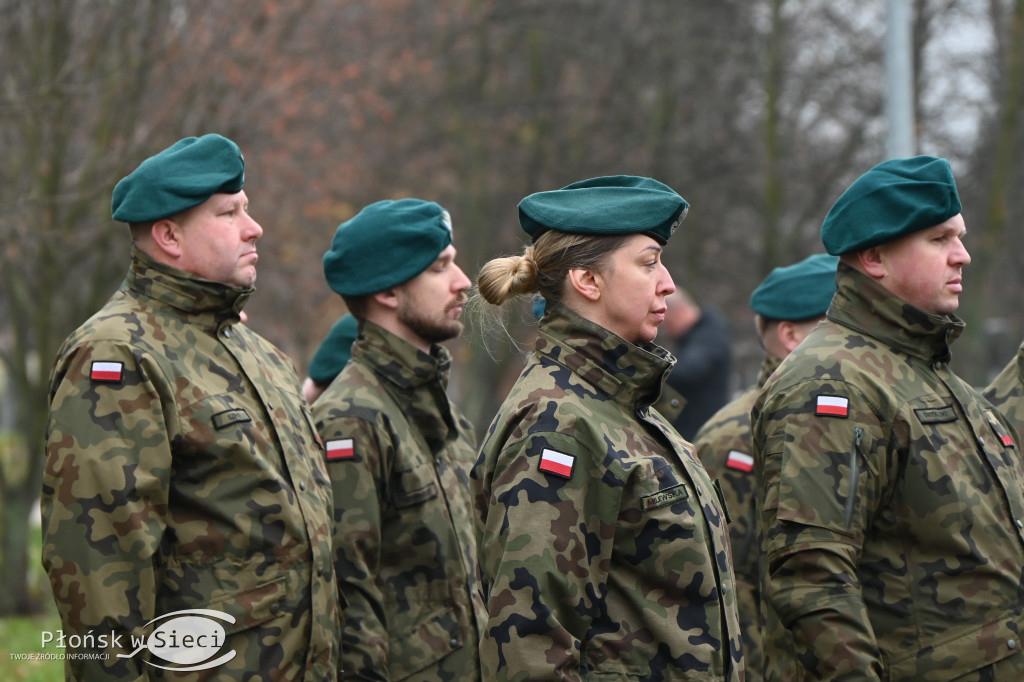 Płońszczanie świętowali przy pomniku marszałka