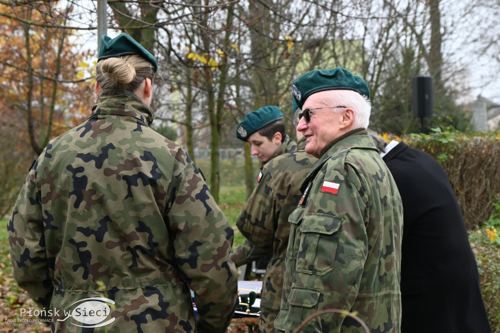 Płońszczanie świętowali przy pomniku marszałka