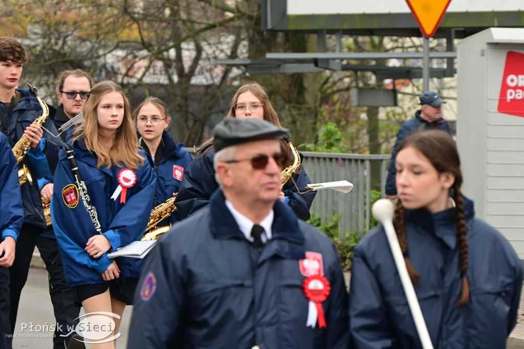 Płońszczanie świętowali przy pomniku marszałka