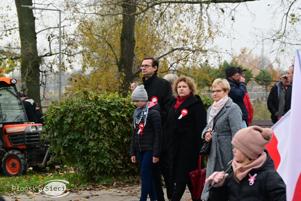 Płońszczanie świętowali przy pomniku marszałka