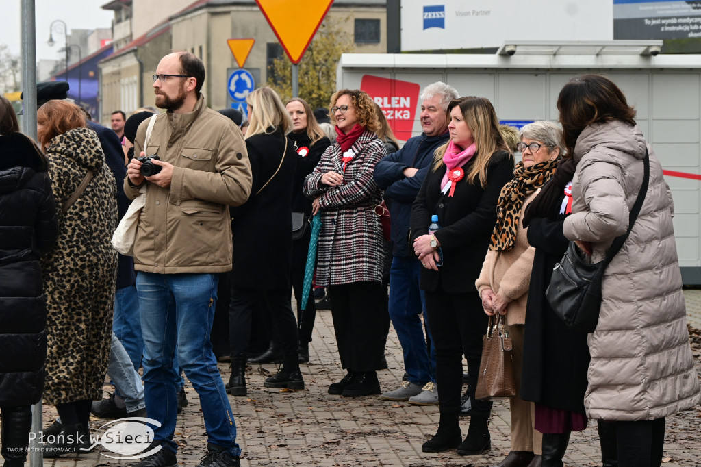 Płońszczanie świętowali przy pomniku marszałka