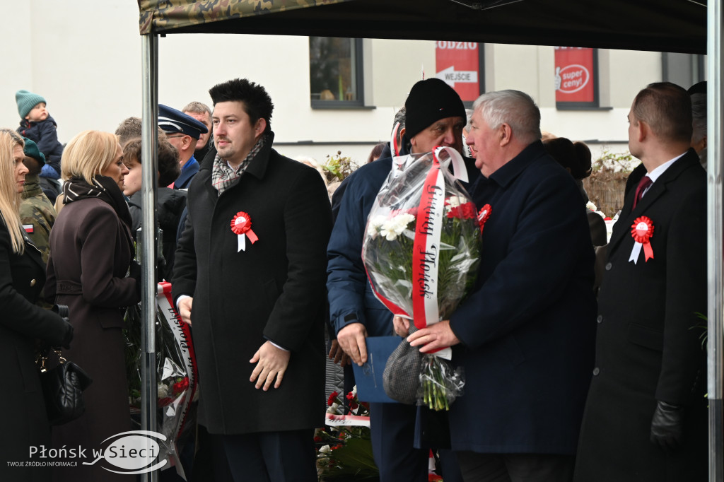 Płońszczanie świętowali przy pomniku marszałka