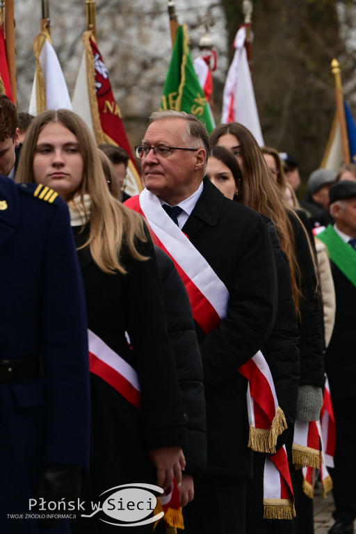 Płońszczanie świętowali przy pomniku marszałka