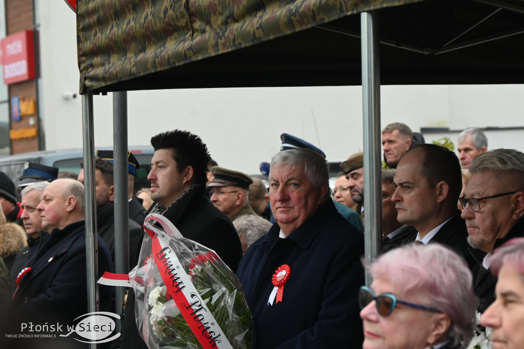 Płońszczanie świętowali przy pomniku marszałka