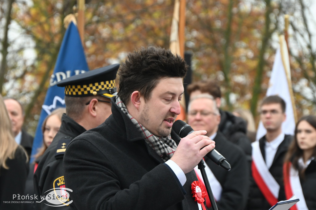 Płońszczanie świętowali przy pomniku marszałka