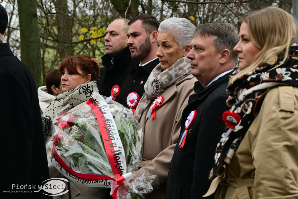 Płońszczanie świętowali przy pomniku marszałka