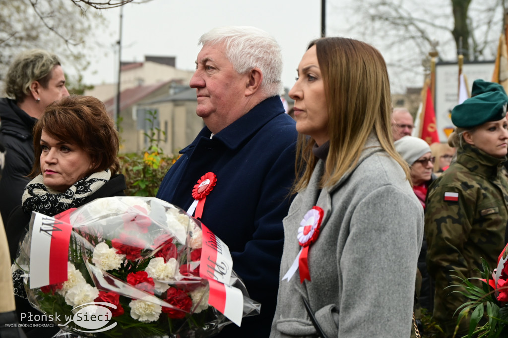 Płońszczanie świętowali przy pomniku marszałka