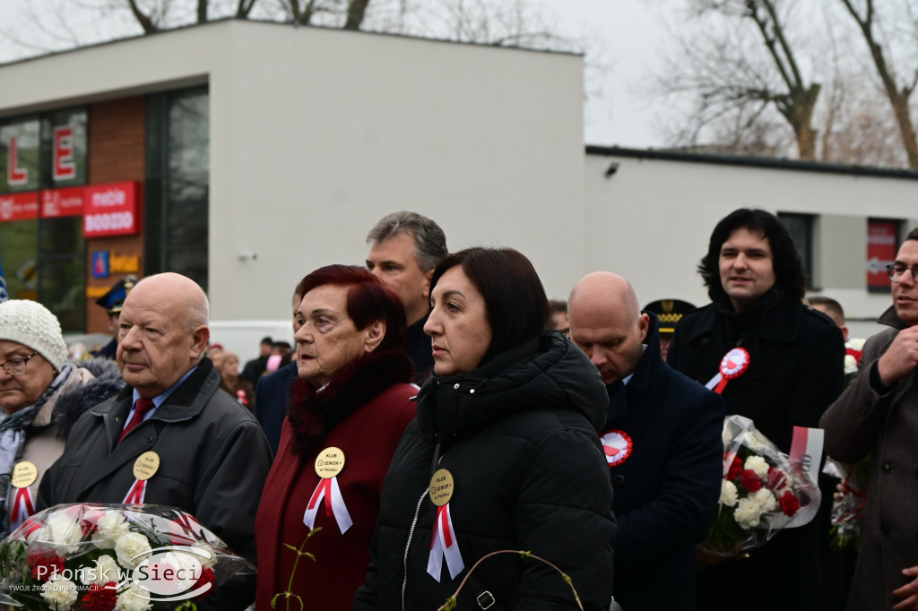 Płońszczanie świętowali przy pomniku marszałka