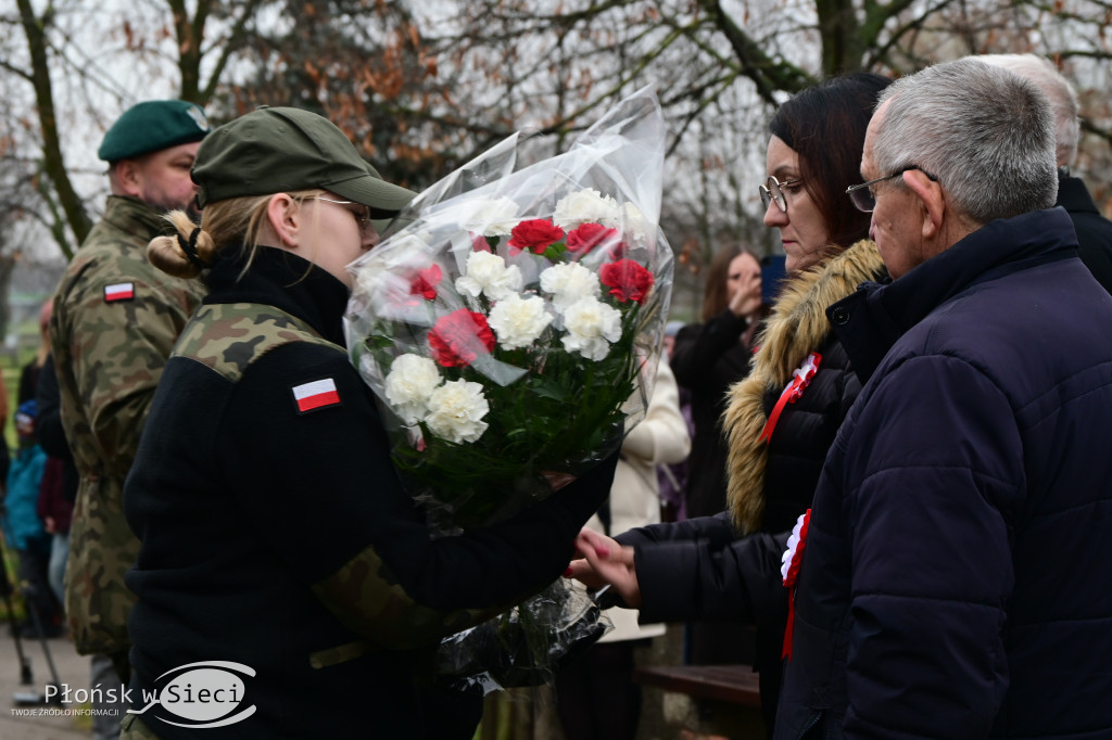 Płońszczanie świętowali przy pomniku marszałka
