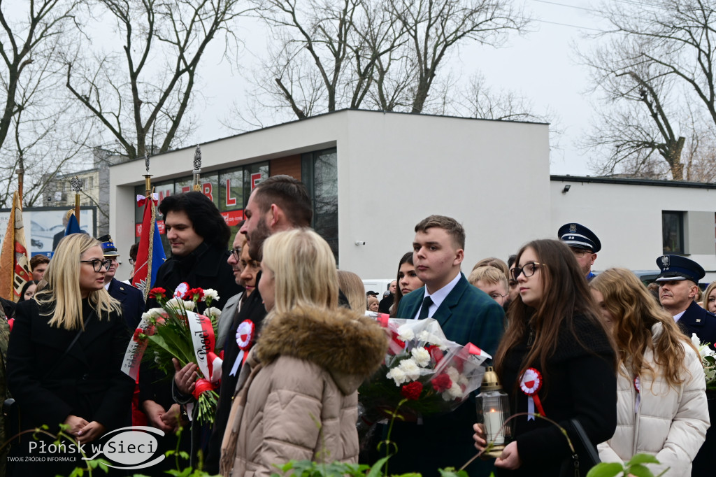 Płońszczanie świętowali przy pomniku marszałka