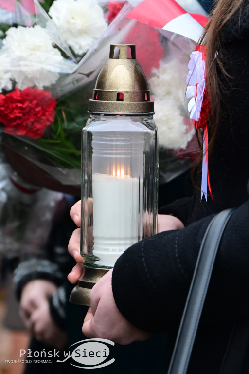 Płońszczanie świętowali przy pomniku marszałka