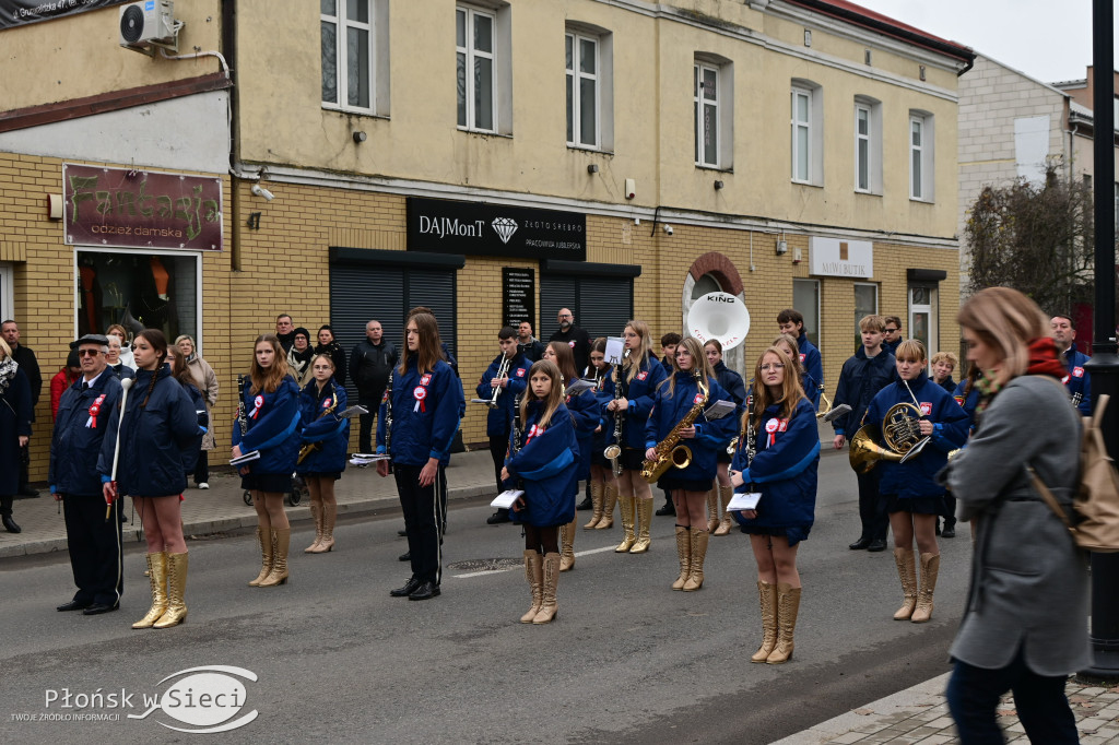 Płońszczanie świętowali przy pomniku marszałka