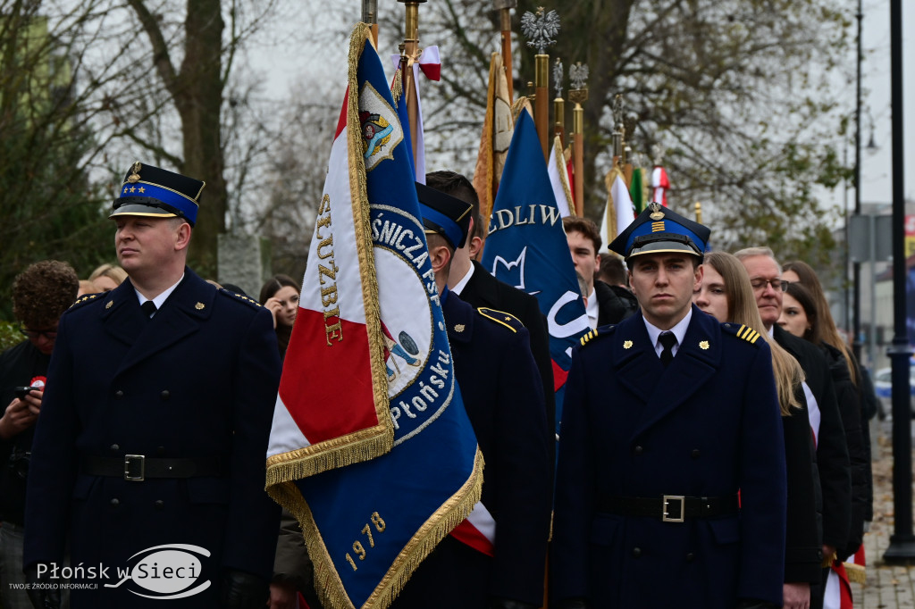 Płońszczanie świętowali przy pomniku marszałka
