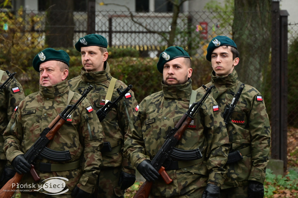 Płońszczanie świętowali przy pomniku marszałka