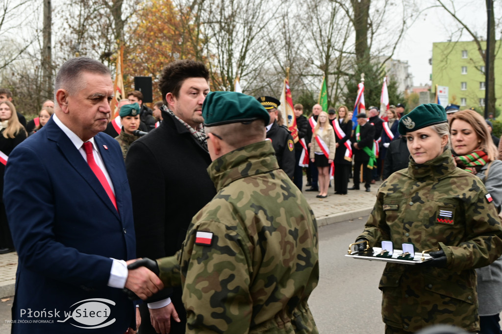 Płońszczanie świętowali przy pomniku marszałka