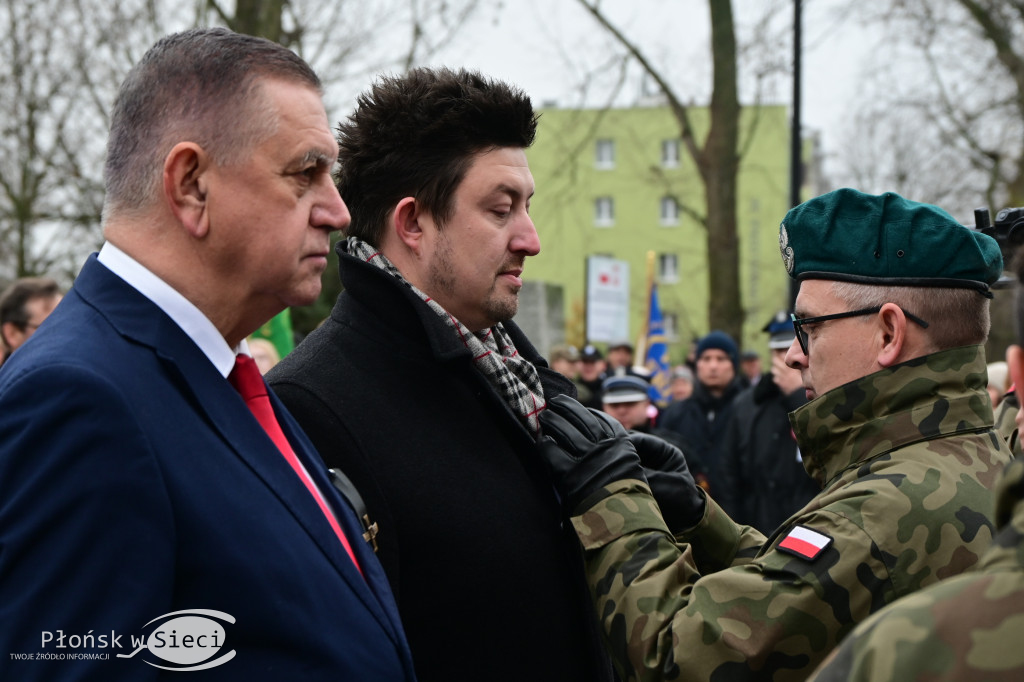 Płońszczanie świętowali przy pomniku marszałka
