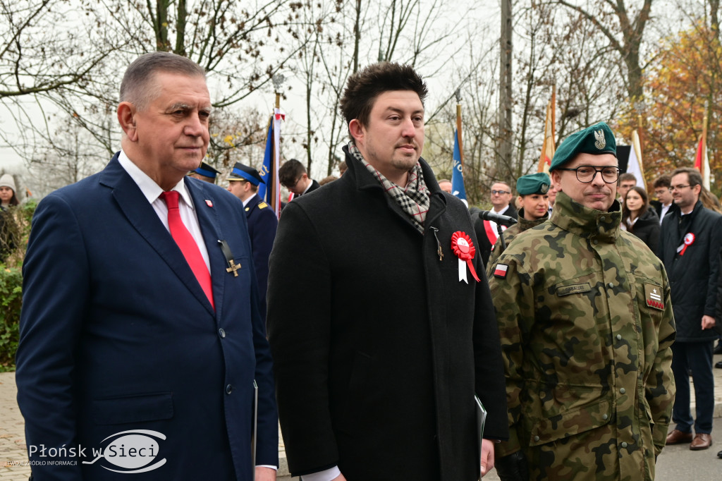 Płońszczanie świętowali przy pomniku marszałka