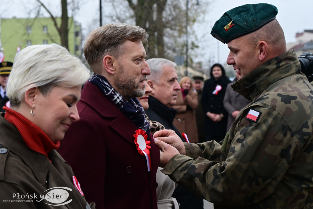 Płońszczanie świętowali przy pomniku marszałka