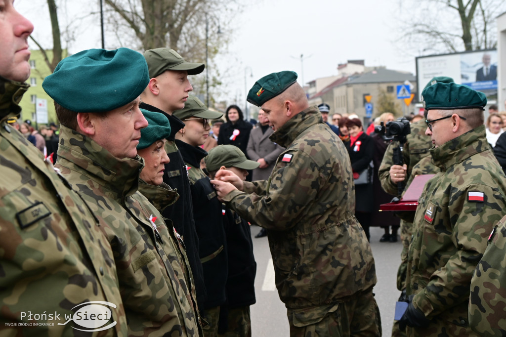 Płońszczanie świętowali przy pomniku marszałka