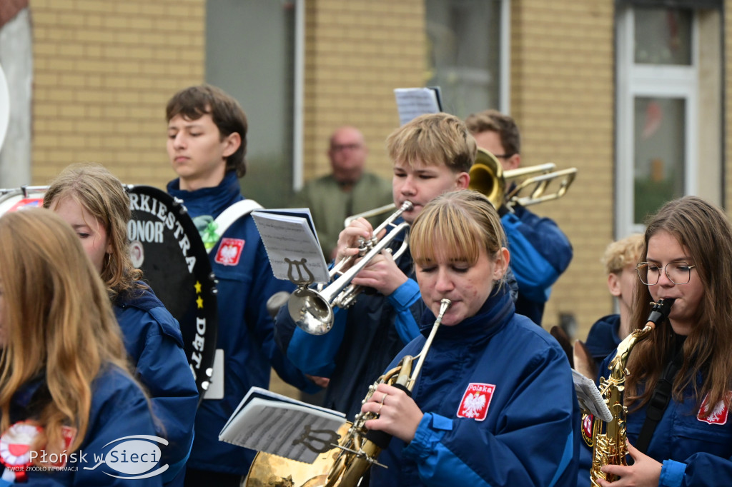 Płońszczanie świętowali przy pomniku marszałka