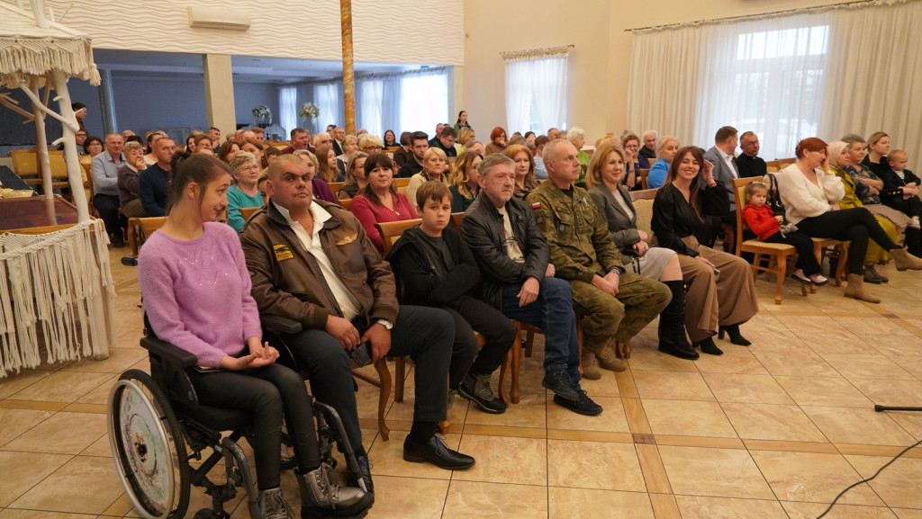 Międzypokoleniowy teatr