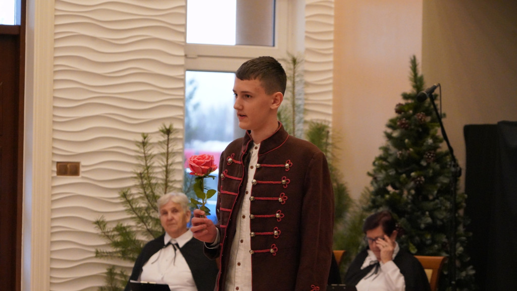 Międzypokoleniowy teatr