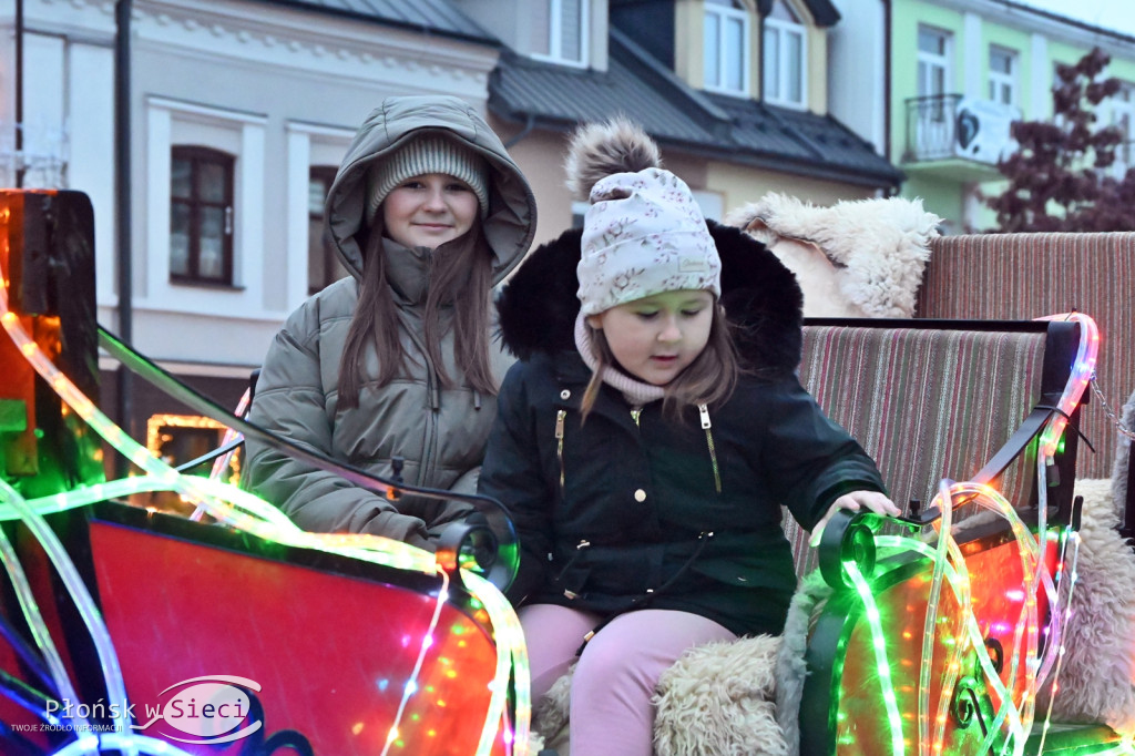 Mikołajkowa sobota na płońskim rynku