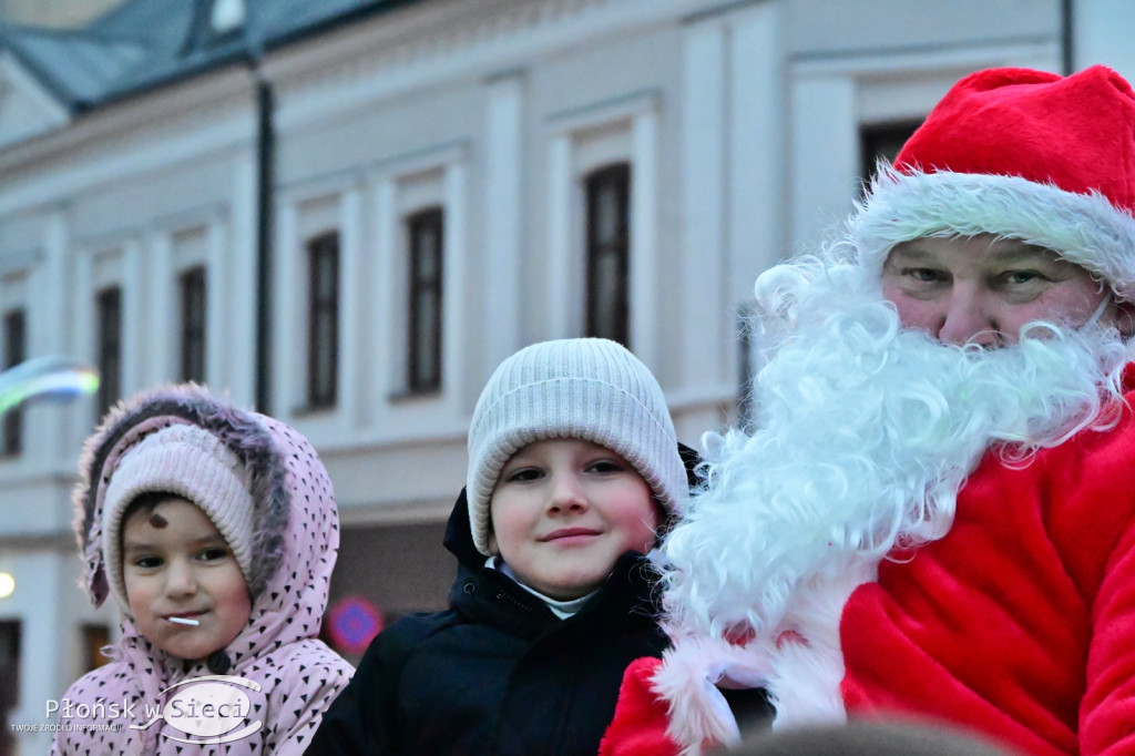 Mikołajkowa sobota na płońskim rynku