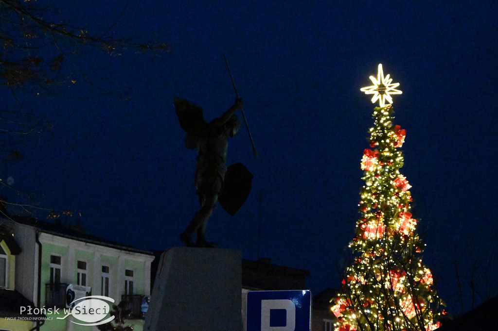 Mikołajkowa sobota na płońskim rynku
