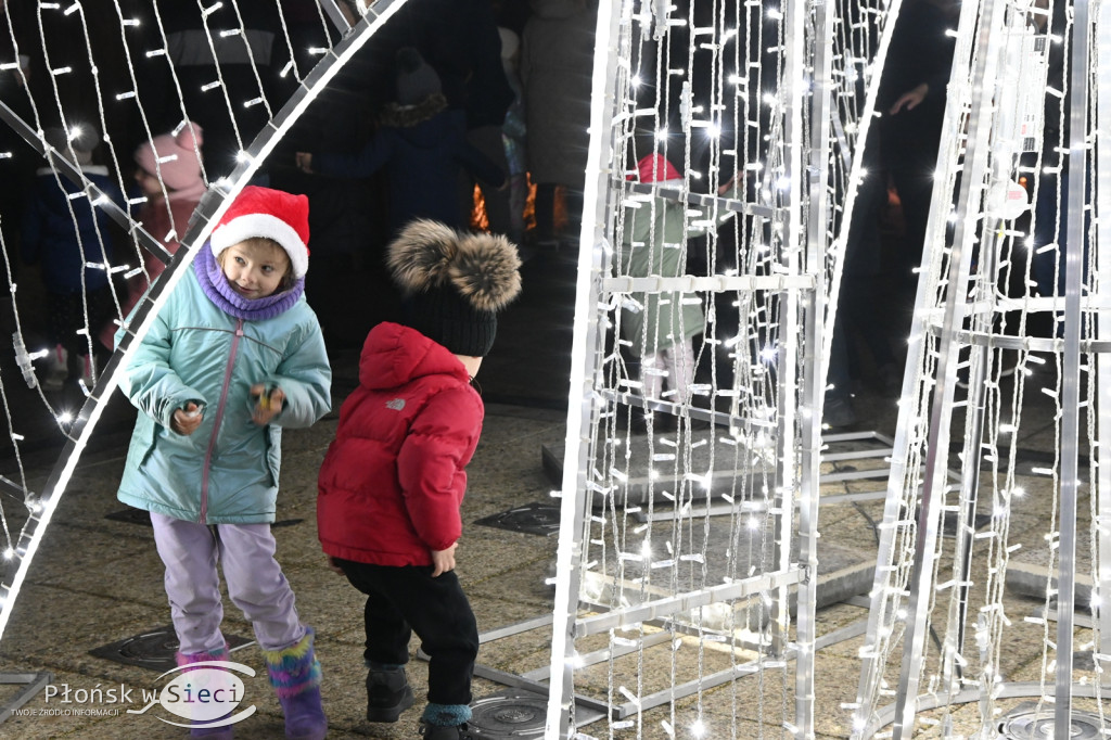 Mikołajkowa sobota na płońskim rynku