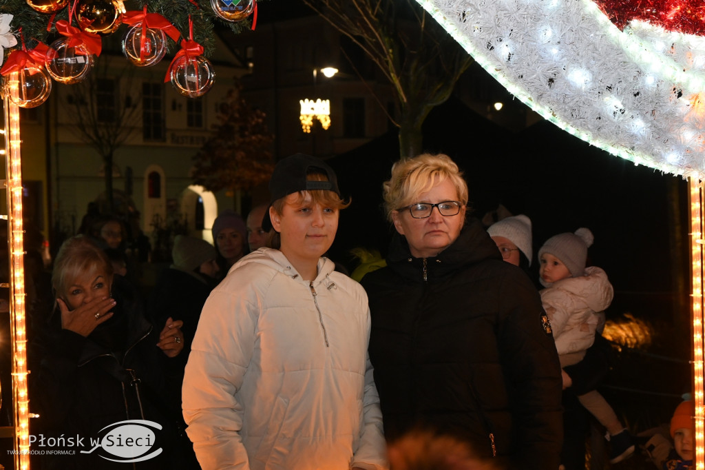 Mikołajkowa sobota na płońskim rynku