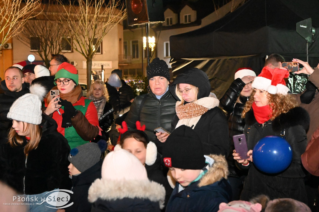 Mikołajkowa sobota na płońskim rynku