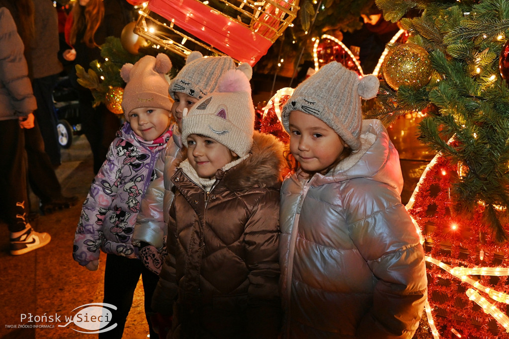 Mikołajkowa sobota na płońskim rynku