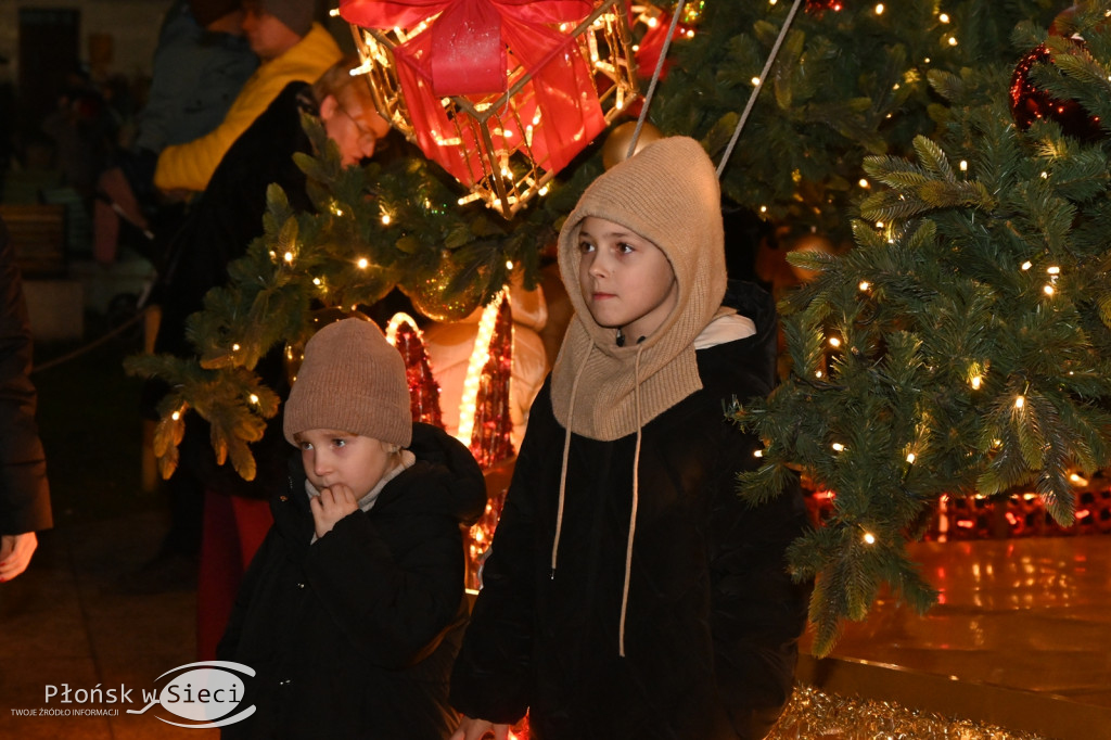 Mikołajkowa sobota na płońskim rynku